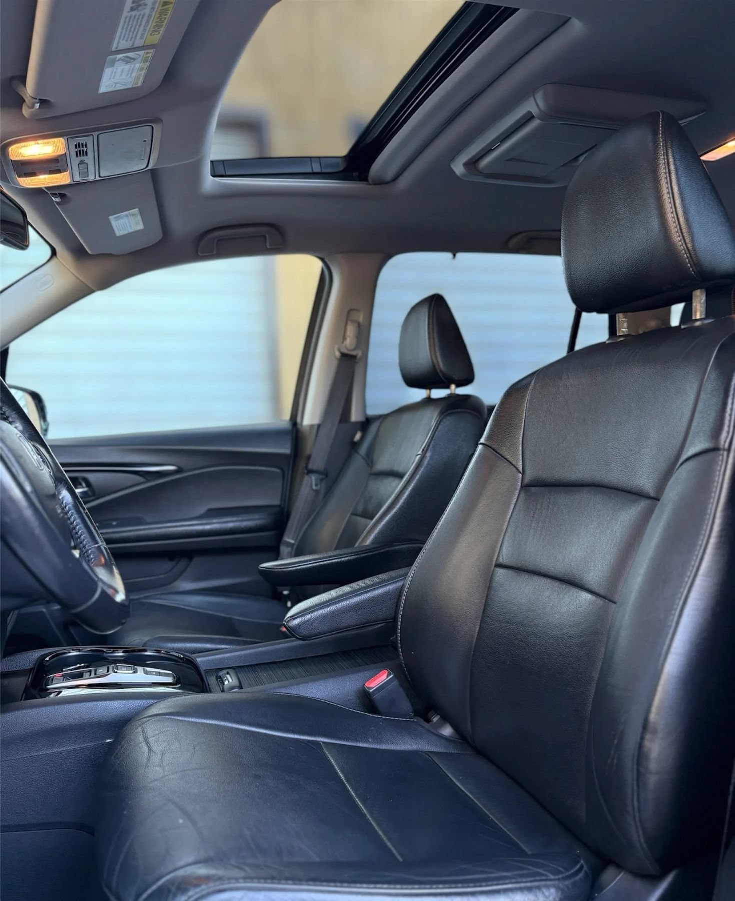Used 2016 Honda Pilot Touring image 3