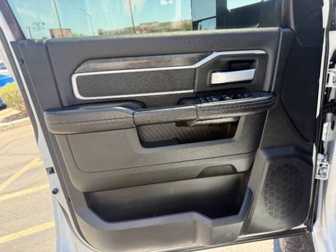 Used 2020 RAM 2500 Big Horn w/ Level 2 Equipment Group AWD/4WD image 11