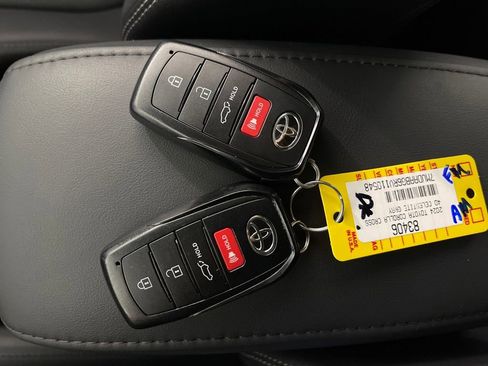 Certified 2024 Toyota Corolla Cross XLE w/ Convenience Package image 23