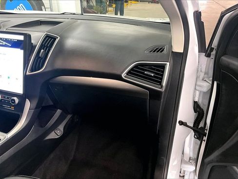 Used 2023 Ford Edge SEL AWD/4WD image 13