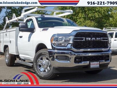 New 2024 RAM 2500 Tradesman w/ Chrome Appearance Group