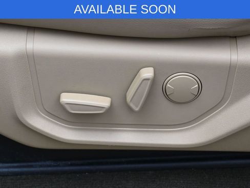 Used 2019 Ford F150 Lariat AWD/4WD image 10