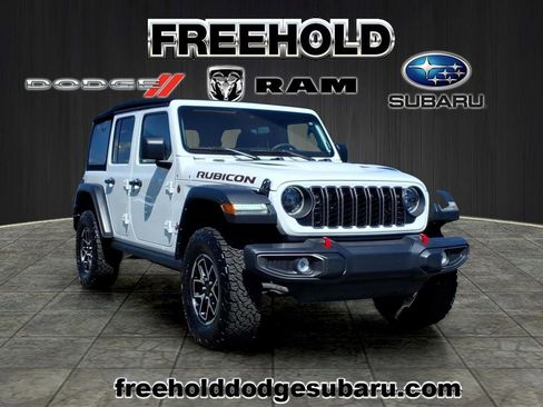 Certified 2024 Jeep Wrangler Unlimited Rubicon AWD/4WD image 1