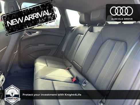 Used 2023 Audi Q4 e-tron Premium Plus w/ Premium Plus image 11