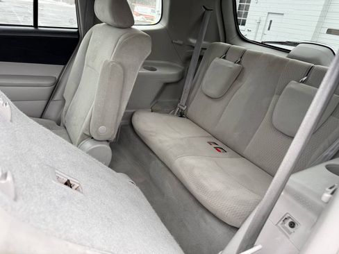 Used 2010 Toyota Highlander 2WD image 12