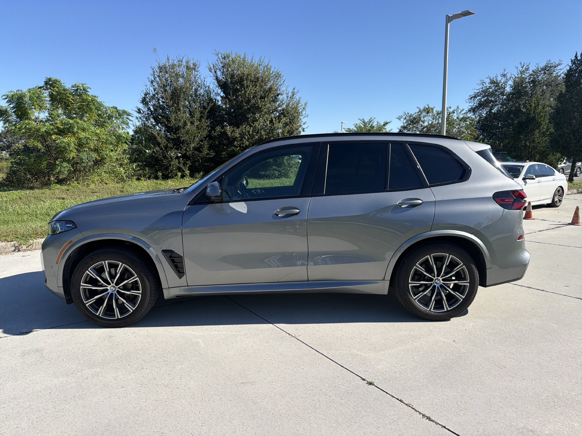 Certified 2025 BMW X5 xDrive40i AWD/4WD image 7