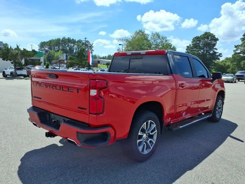 Used 2021 Chevrolet Silverado 1500 RST w/ Convenience Package II AWD/4WD image 5