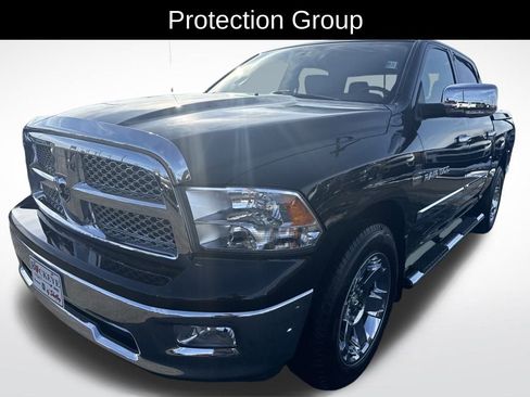 Used 2011 RAM 1500 Laramie image 8