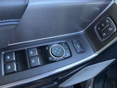 Certified 2026 Ford F350 Platinum AWD/4WD image 15