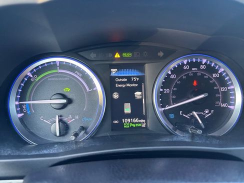 Used 2019 Toyota Highlander Limited Platinum AWD/4WD image 19