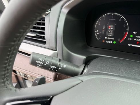 Certified 2026 Honda Odyssey Touring image 24