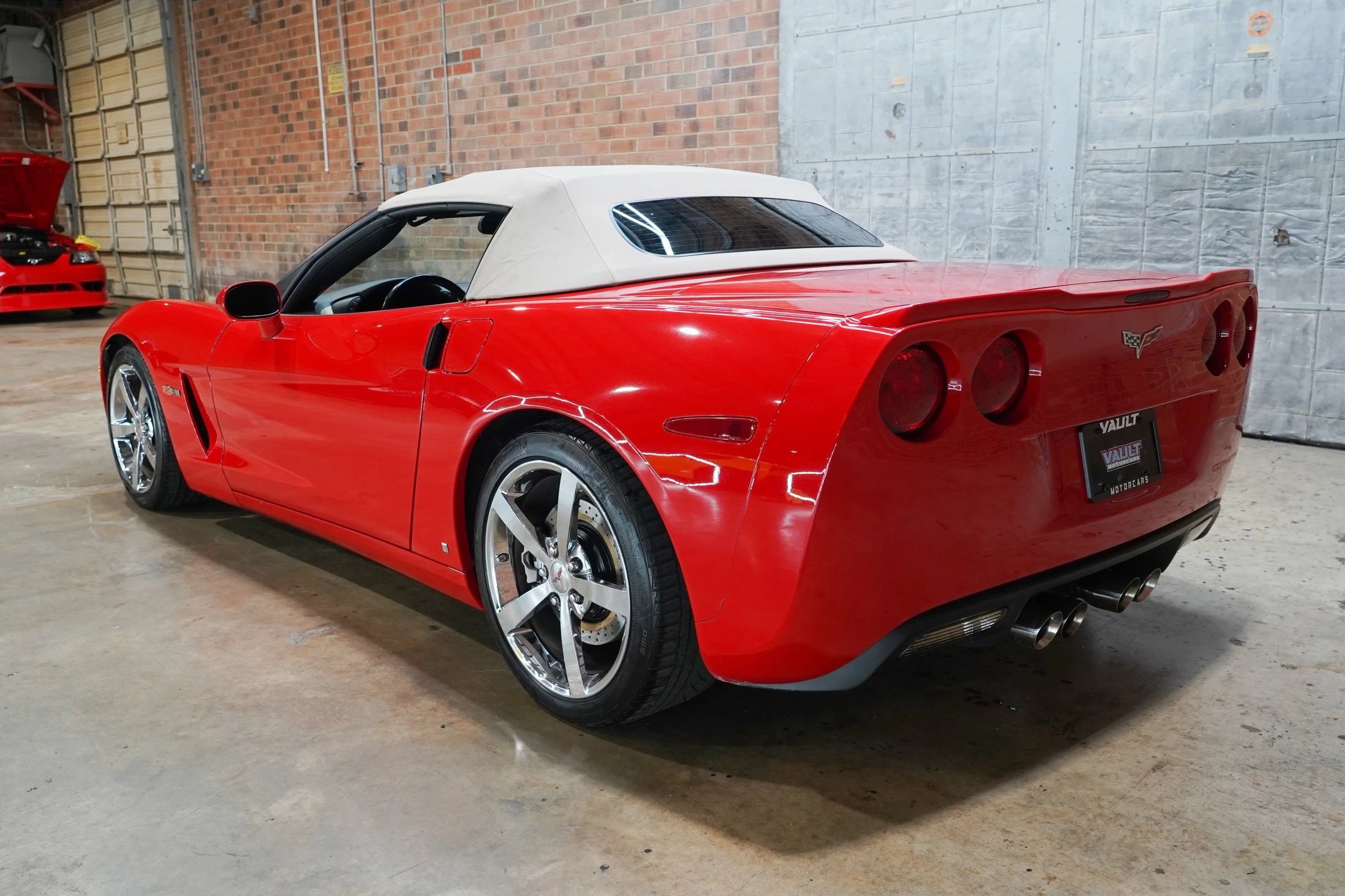 Used 2008 Chevrolet Corvette Convertible w/ Preferred Equipment Group RWD image 9