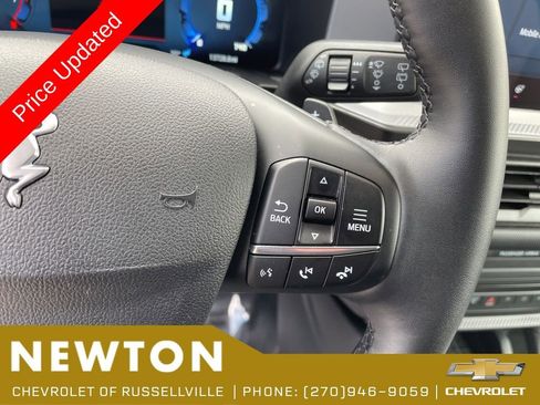 Used 2025 Ford Bronco Sport Badlands AWD/4WD image 12