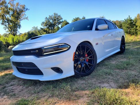 Used 2018 Dodge Charger R/T Scat Pack image 21