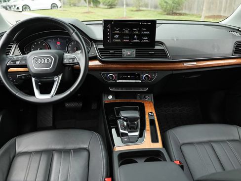 Used 2023 Audi Q5 2.0T Premium w/ Convenience Package AWD/4WD image 25