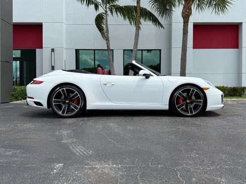Used 2017 Porsche 911 Carrera S RWD image 4
