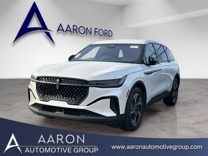 Used 2024 Lincoln Nautilus Premier w/ Jet Appearance Package