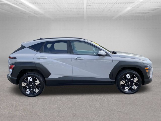 Used 2025 Hyundai Kona SEL AWD/4WD image 22