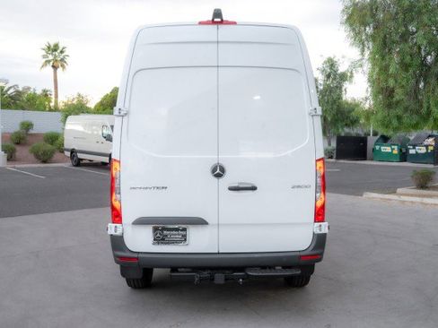 New 2025 Mercedes-Benz Sprinter 2500 image 6