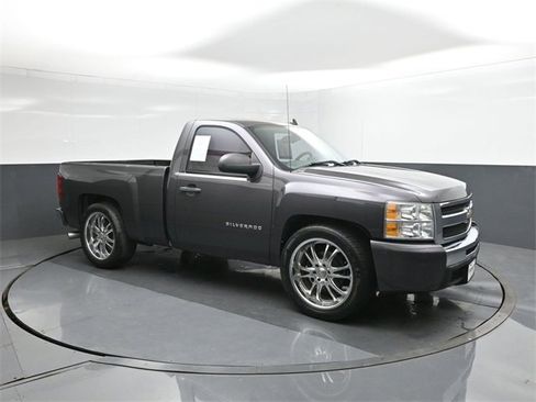 Used 2011 Chevrolet Silverado 1500 W/T w/ LS Package image 13