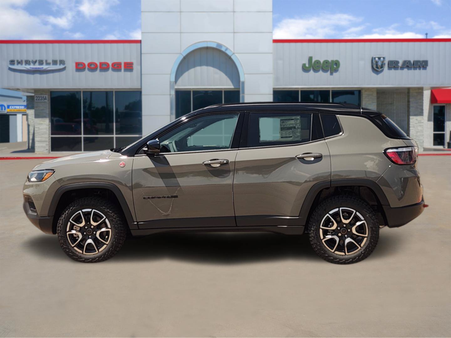 New 2026 Jeep Compass Trailhawk AWD/4WD image 3