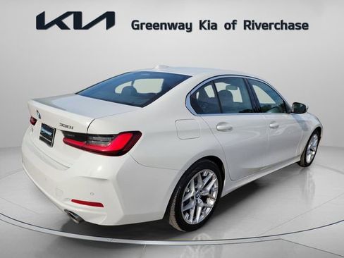 Used 2025 BMW 330i Sedan RWD image 6