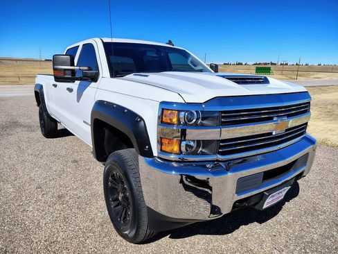 Used 2017 Chevrolet Silverado 2500 W/T w/ WT Convenience Package image 8