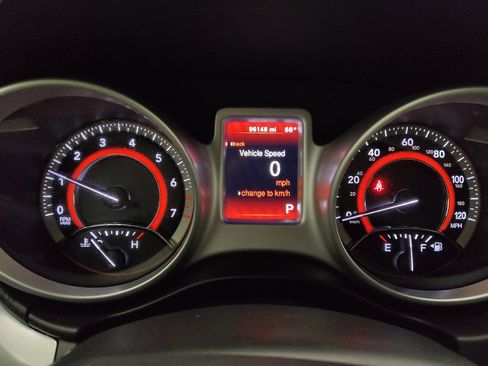 Used 2020 Dodge Journey SE w/ SE Popular Equipment Group image 23