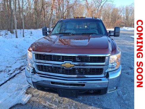 Used 2008 Chevrolet Silverado 3500 LTZ w/ Sun And Navigation Package image 2