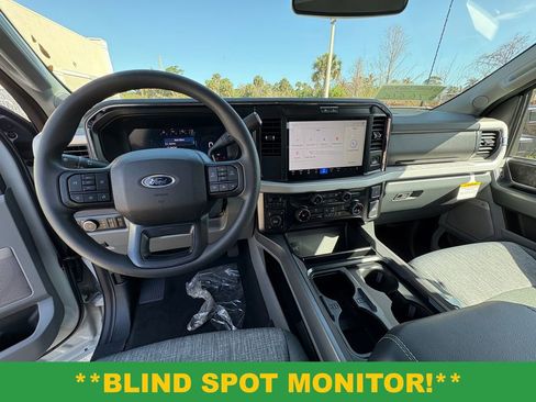 New 2026 Ford F250 XLT w/ XLT Premium Package AWD/4WD image 7