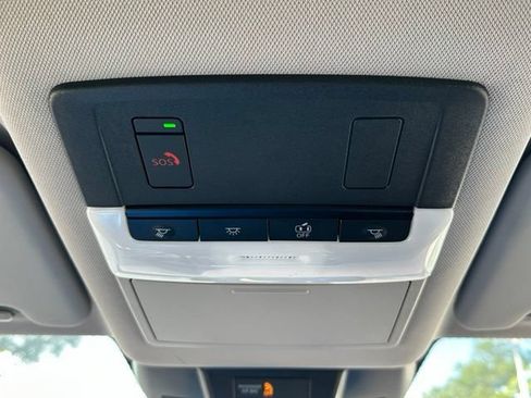 Certified 2023 Nissan Rogue SV AWD/4WD image 33