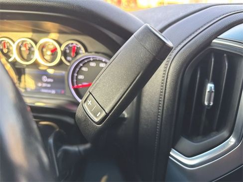 Used 2020 Chevrolet Silverado 1500 LT Trail Boss image 15