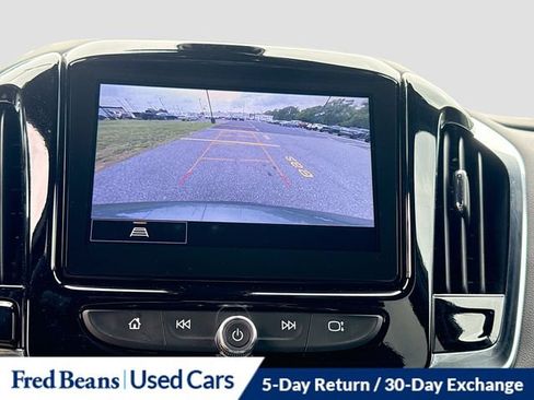 Used 2023 Chevrolet Traverse LT AWD/4WD image 18