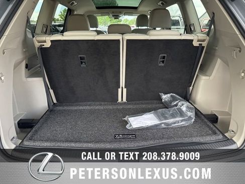 Used 2025 Volkswagen Atlas SEL Premium R-Line AWD/4WD image 21