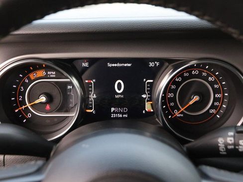 Used 2022 Jeep Wrangler Unlimited Sport image 14