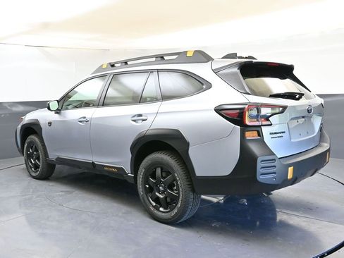 Used 2025 Subaru Outback Wilderness image 3