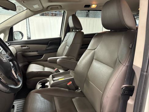 Used 2016 Honda Odyssey EX-L image 19