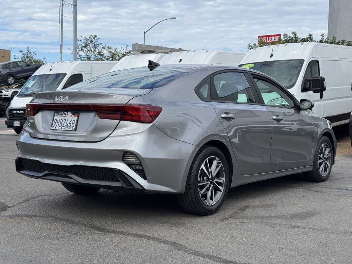 Used 2023 Kia Forte LXS FWD image 14