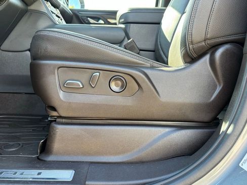 Used 2023 GMC Yukon Denali w/ LPO, Floor Liner Package image 15