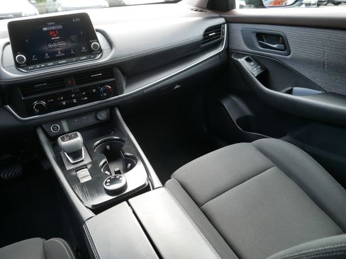 Certified 2023 Nissan Rogue S AWD/4WD image 11