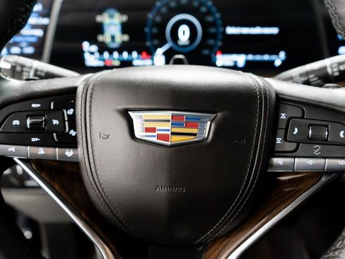 Used 2024 Cadillac Escalade Sport Platinum image 14