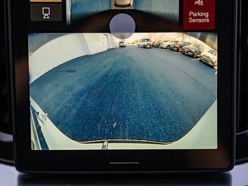 Used 2025 Volvo XC90 T8 Plus w/ Protection Package Premier image 36