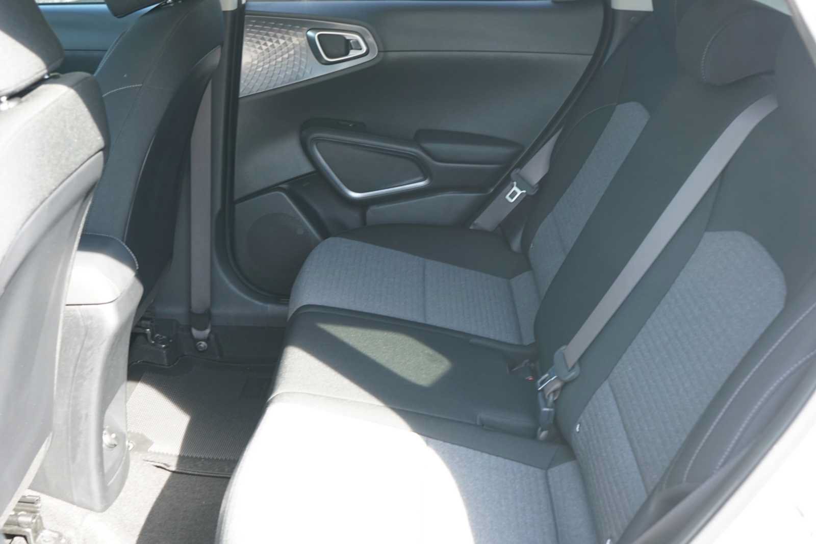 Certified 2022 Kia Soul S FWD image 20
