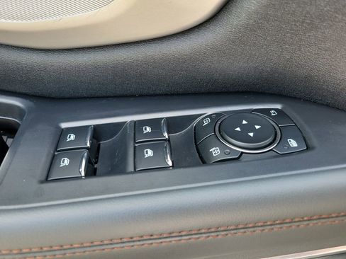 Used 2025 Ford Expedition Max Active AWD/4WD image 26