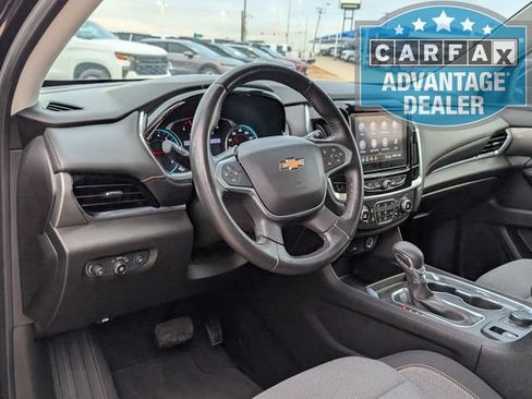 Used 2021 Chevrolet Traverse LT FWD image 5