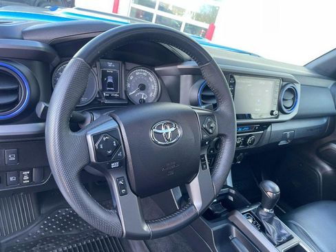 Used 2021 Toyota Tacoma TRD Sport w/ TRD Premium Sport Package image 20