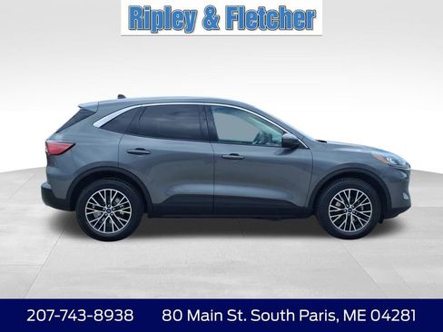 Used 2022 Ford Escape SEL FWD image 4