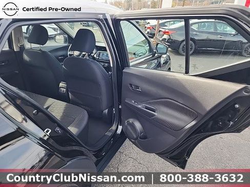 Certified 2024 Nissan Kicks SV image 27