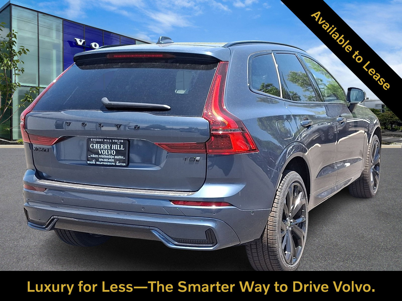 Used 2026 Volvo XC40 B5 Core w/ Protection Package Premier AWD/4WD image 4