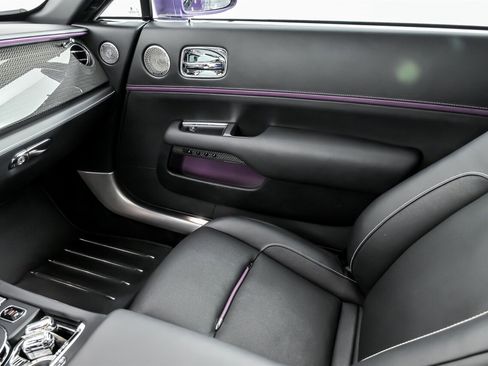 Used 2020 Rolls-Royce Wraith image 42